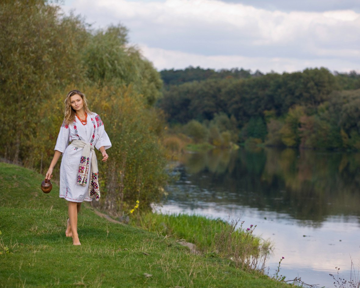 Nude girl Slavic women in Gorakhpur