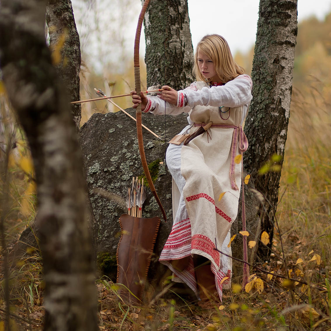 Sexy photo Girls in Slavic costumes in Gorakhpur